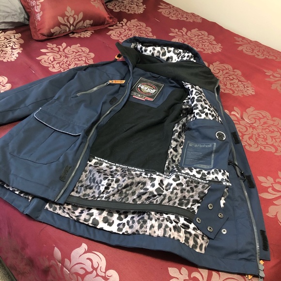 Rehall Winter Snowboard Jacket - Picture 3 of 3